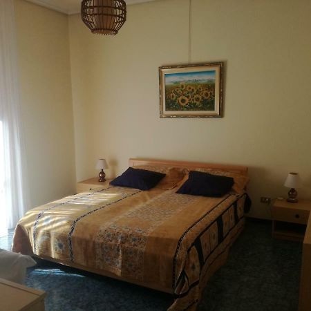 Apartamento Un'Oasi Di Pace In Centro San Severo Exterior foto