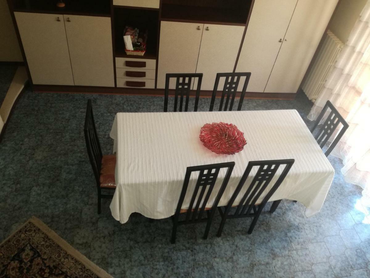 Apartamento Un'Oasi Di Pace In Centro San Severo Exterior foto